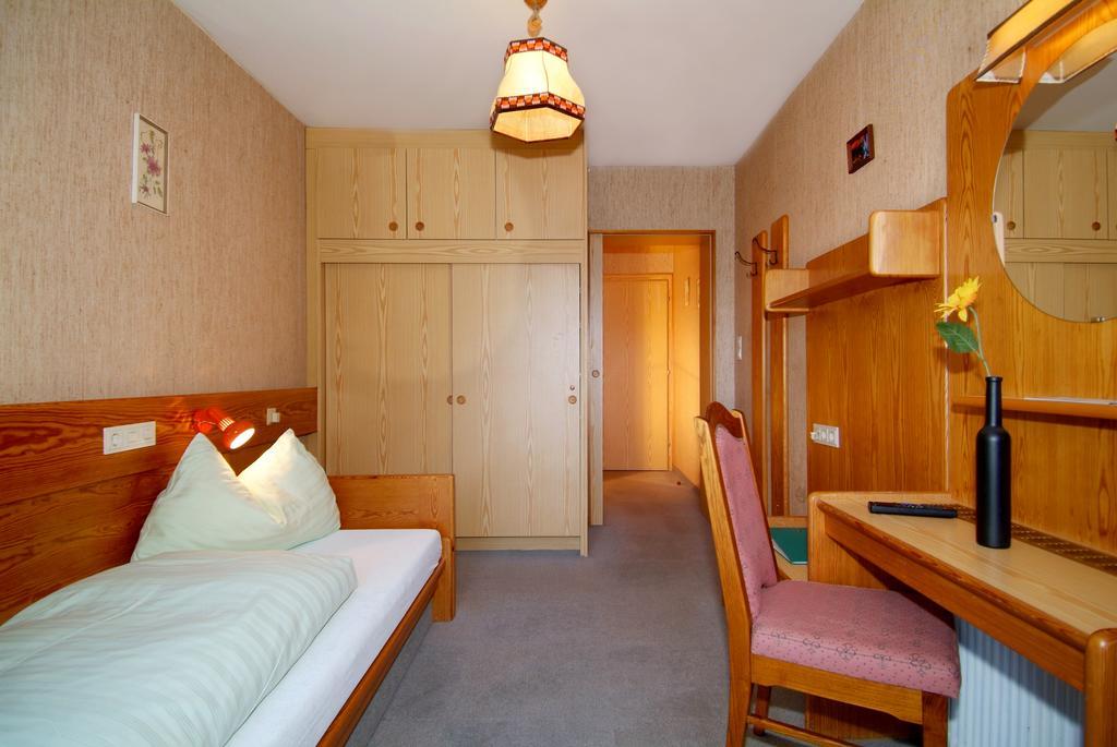 Hotel Alpina Regina Biberwier Chambre photo